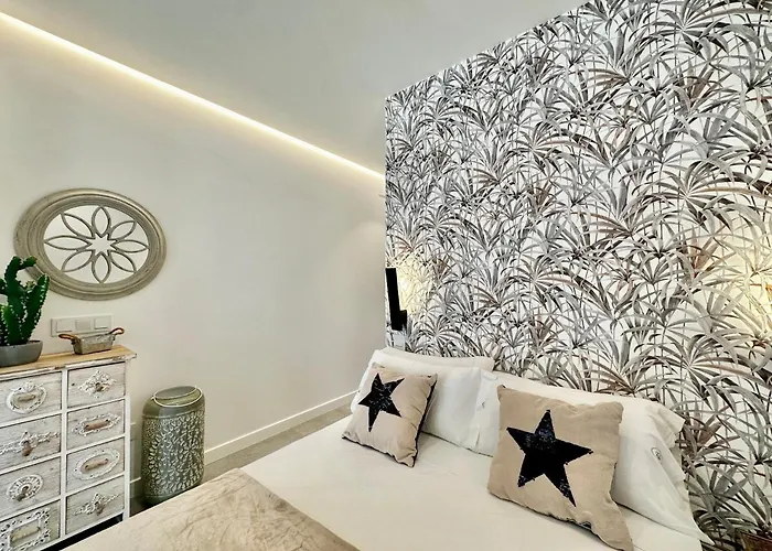 Loft 18 Beachfront Center Apart-hotel 4*